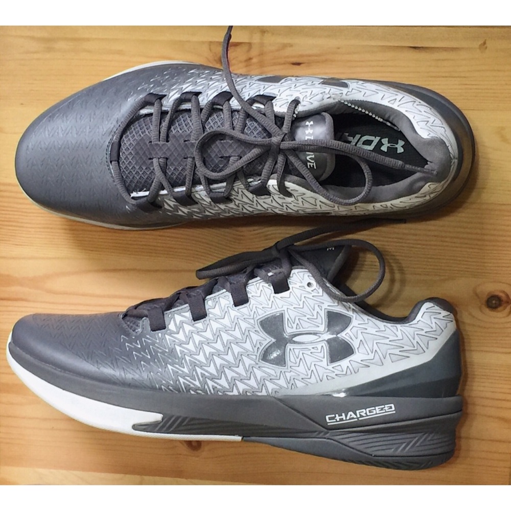 Men’s UNDER ARMOUR shoes